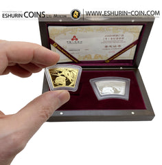 China 2009 200 Yuan 10 Yuan Year of the Ox 1/2 Oz (14.1g) Gold сoin 1Oz (31.1g) Silver сoin set  Китай 2009 200 Юань 10 Юань Год Быка 1/2 Oz (14.1г) золото серебро 31.1г набор монет